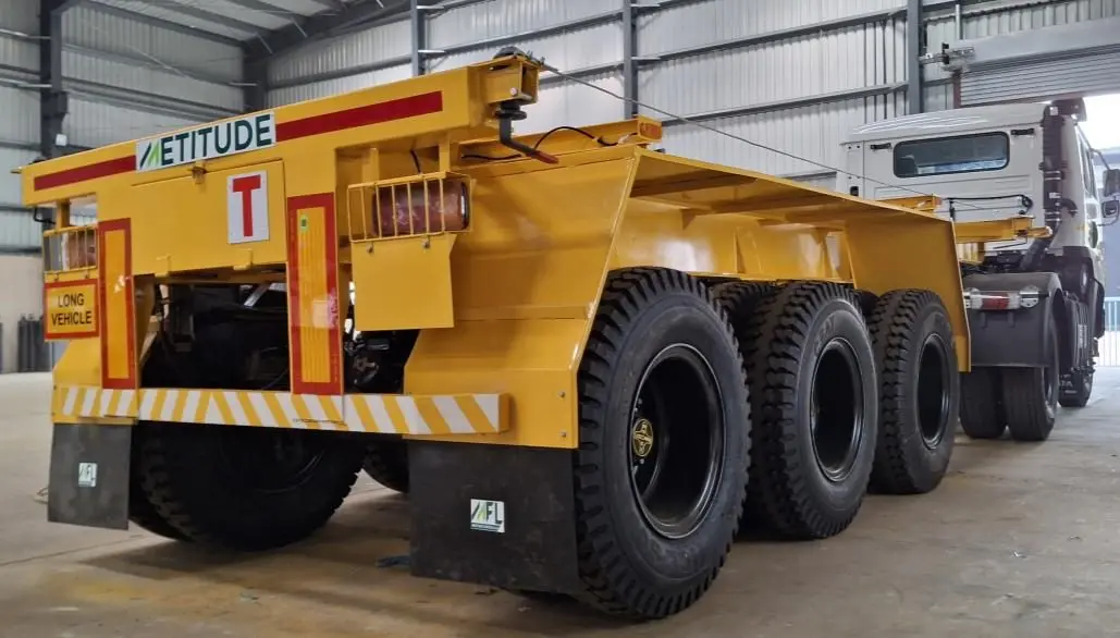 24ft Skeletal Trailer